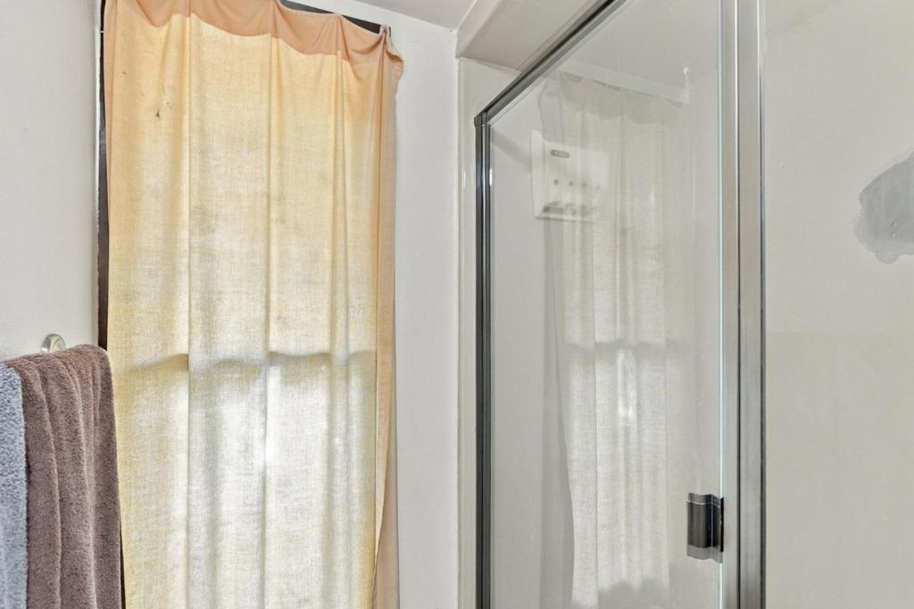 11620 Deschutes Road Property Photo 32