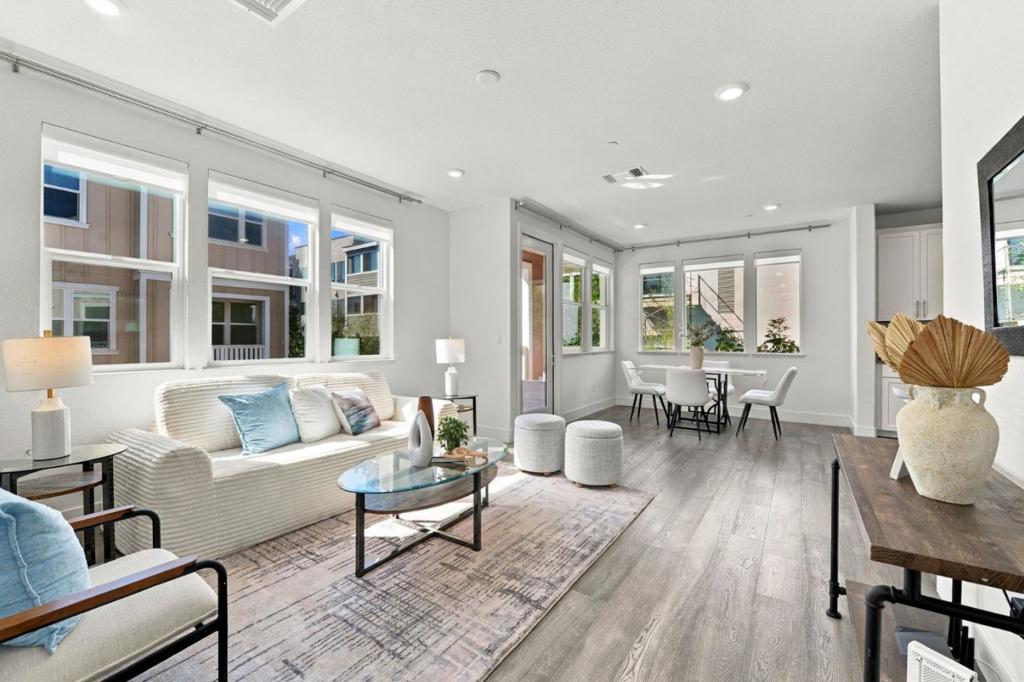 43 Tidal Way Property Photo 7