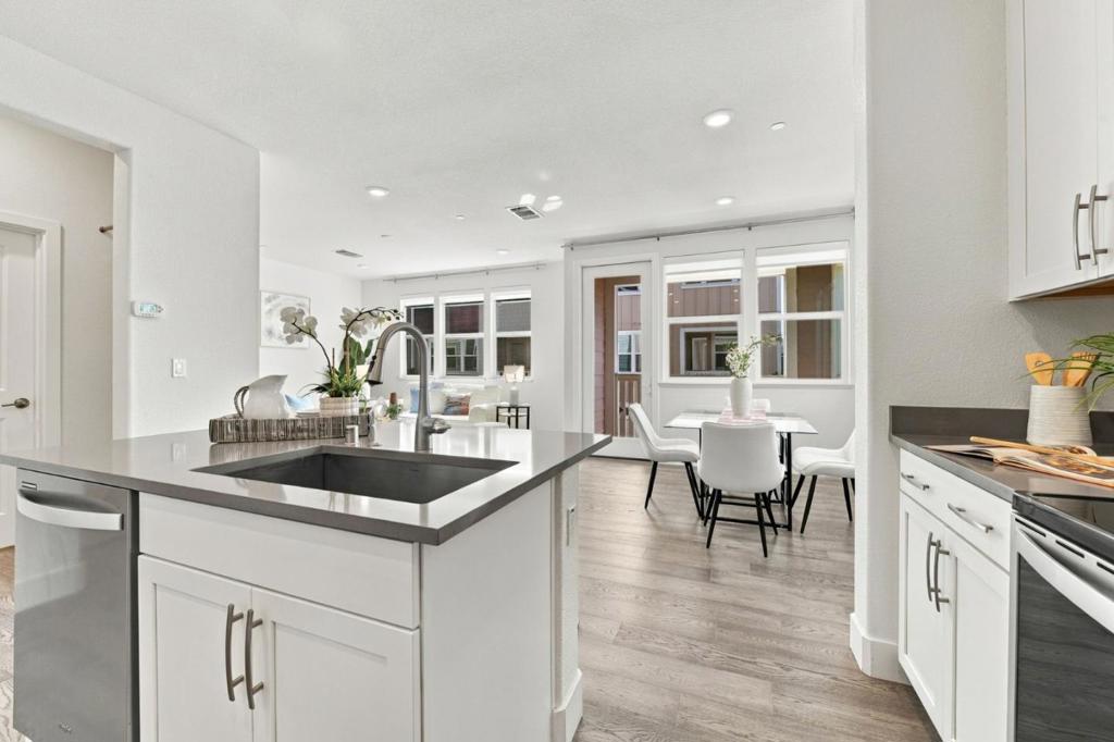 43 Tidal Way Property Photo 10