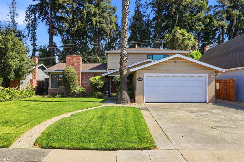 1092 S Daniel Way Property Photo 1
