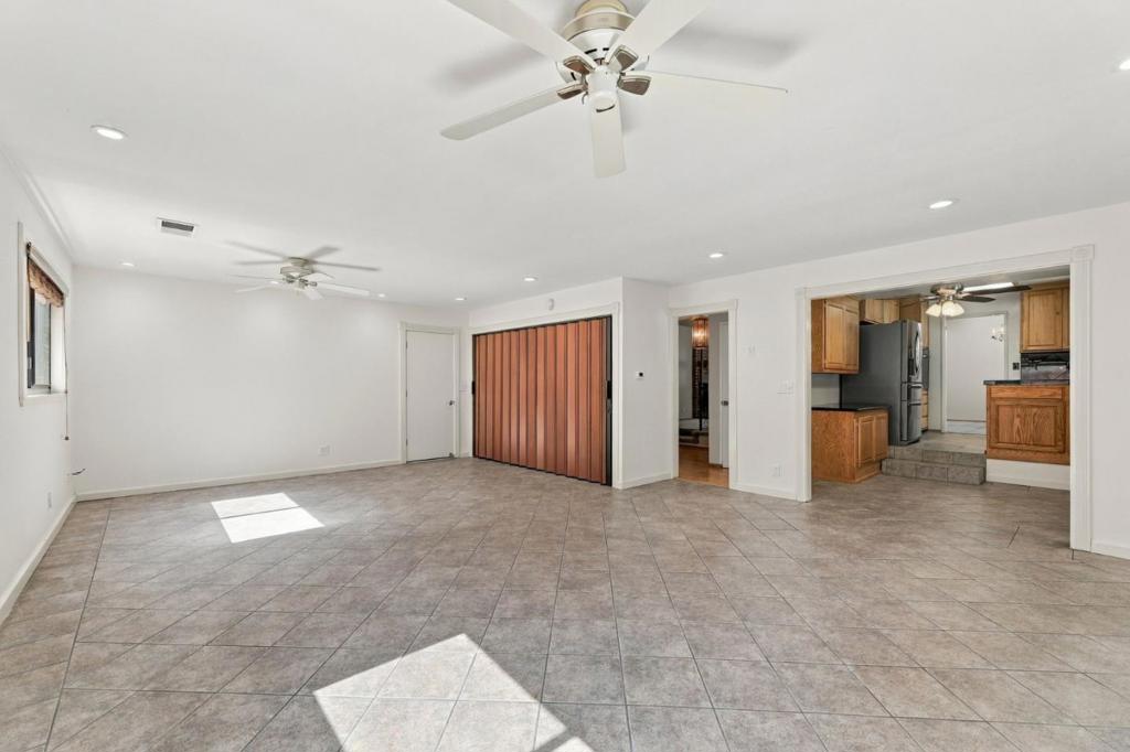 1092 S Daniel Way Property Photo 38