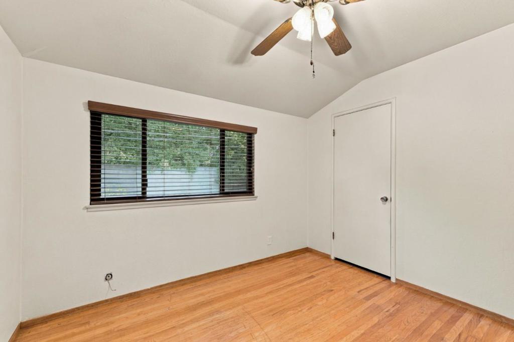 1092 S Daniel Way Property Photo 48
