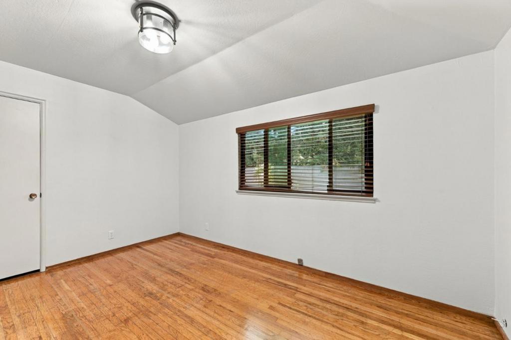 1092 S Daniel Way Property Photo 50