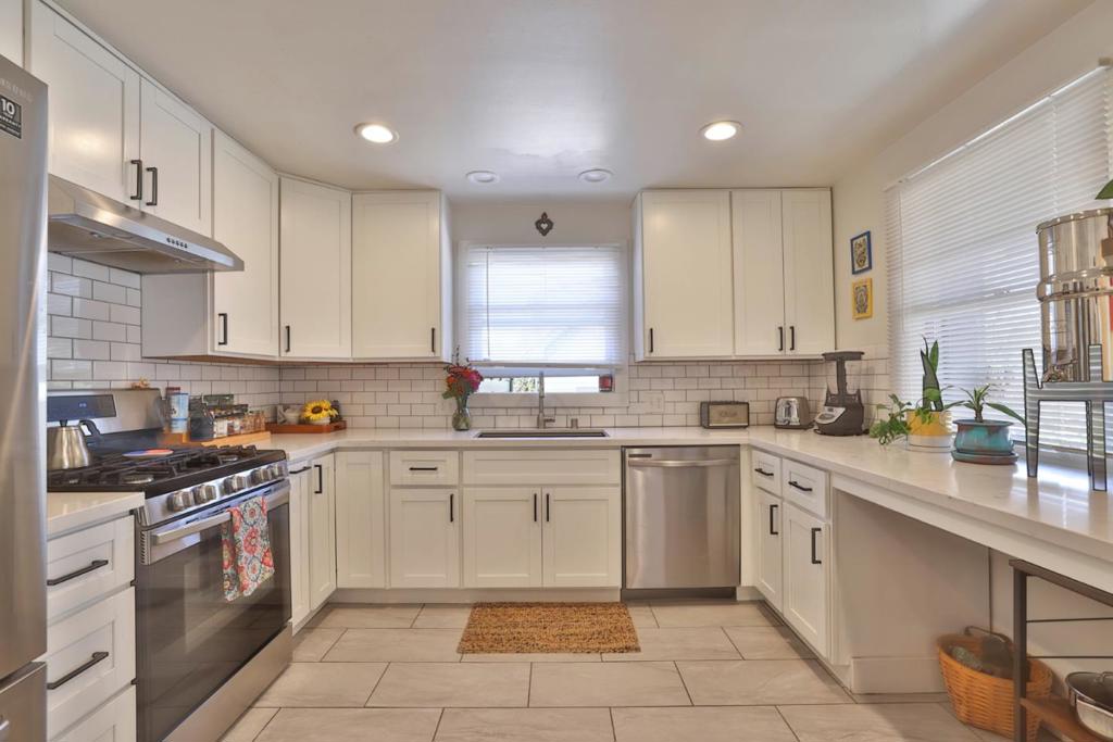 1765 Market Street Property Photo 9