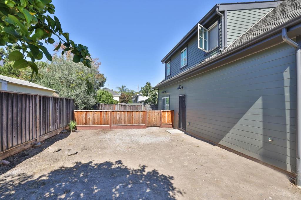 1765 Market Street Property Photo 21