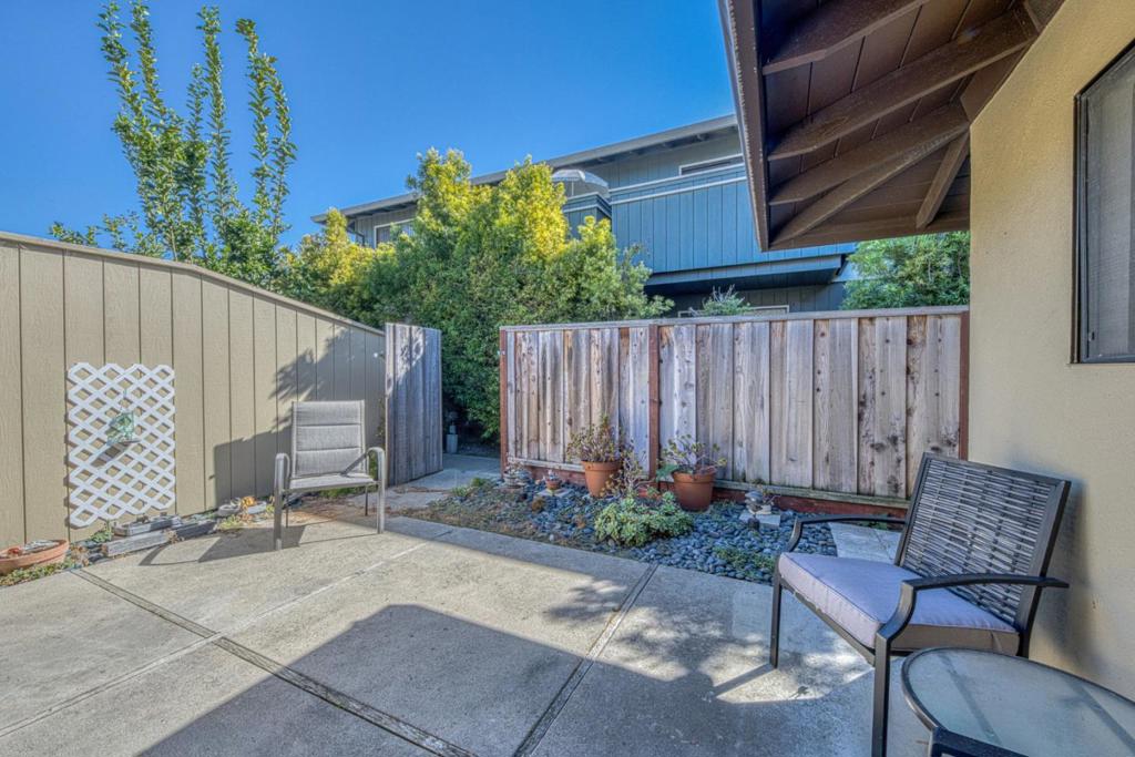 330 Woodside Drive 114 Property Photo 15
