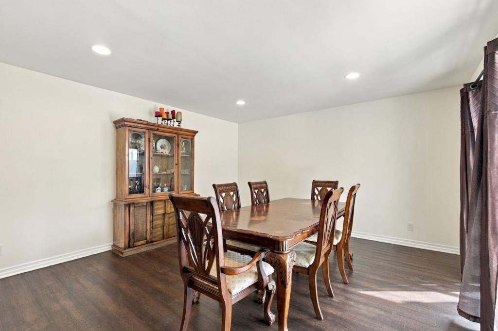 114 Dickenson Avenue Property Photo 15
