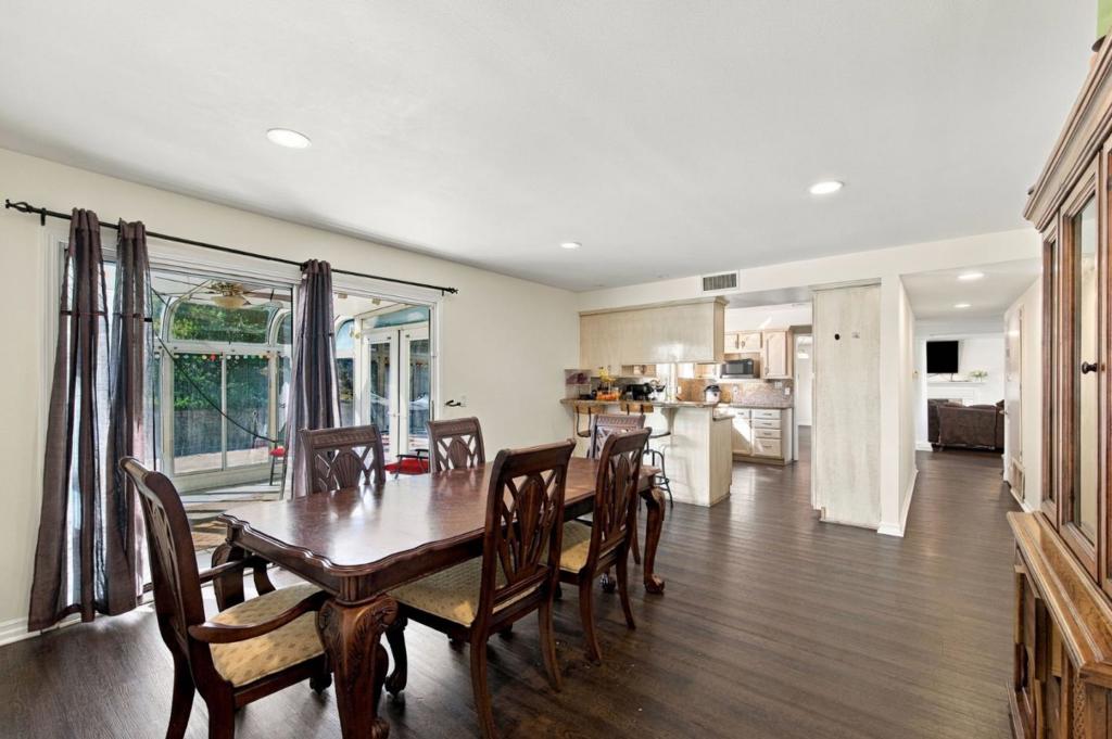 114 Dickenson Avenue Property Photo 17