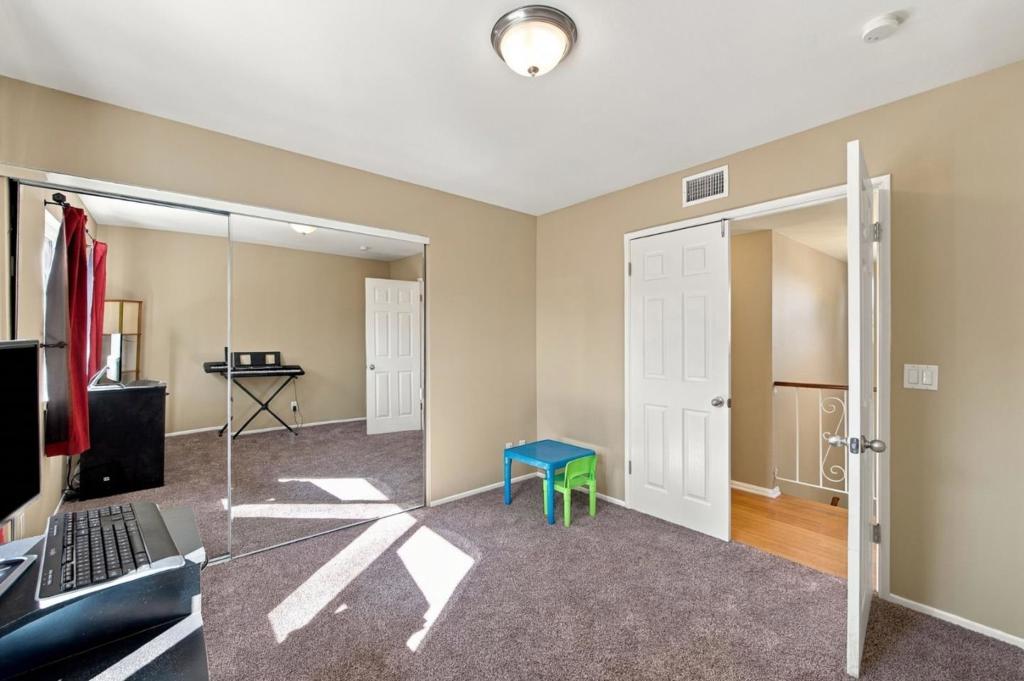 114 Dickenson Avenue Property Photo 21