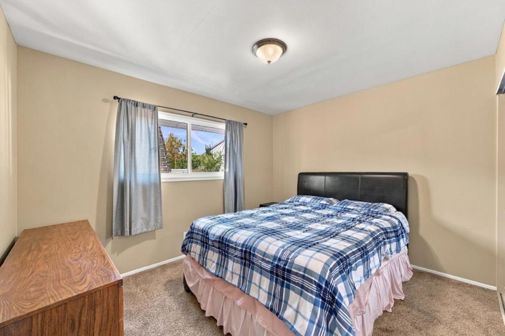 114 Dickenson Avenue Property Photo 35