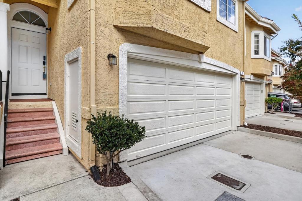 18 Tyrella Court Property Photo 37