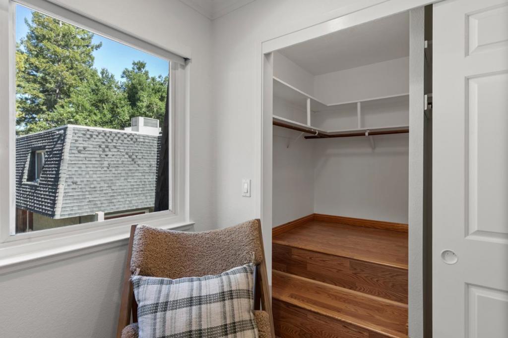 67 Dot Avenue Property Photo 18