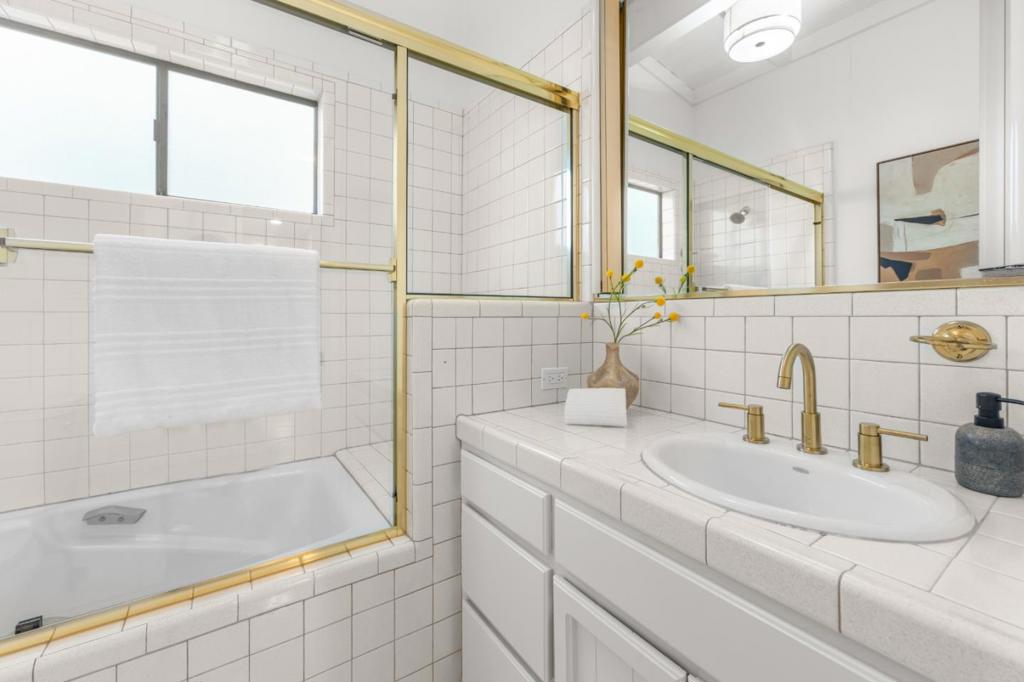 1810 Kehoe Avenue Property Photo 20