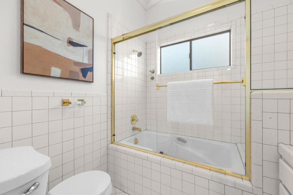 1810 Kehoe Avenue Property Photo 21
