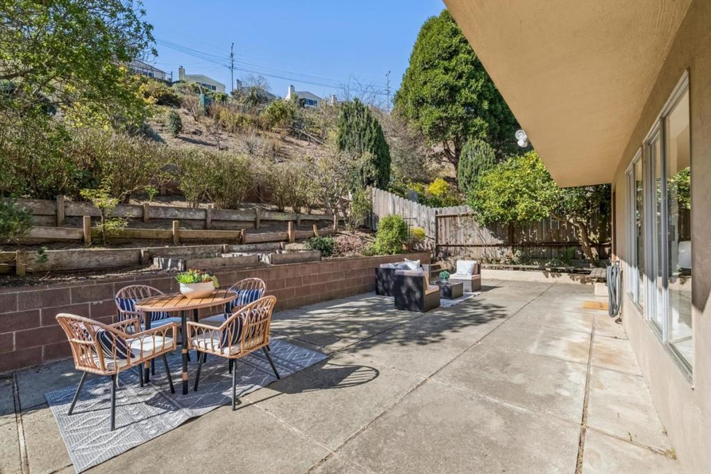 ML82063949 Property Photo 27