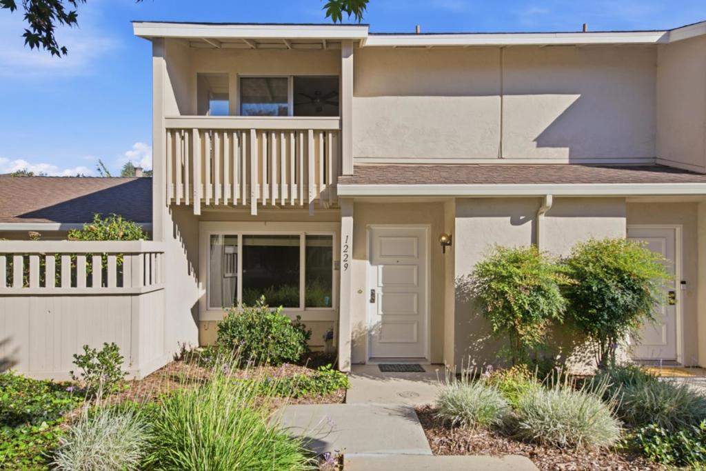 1229 Picasso Drive Property Photo 1