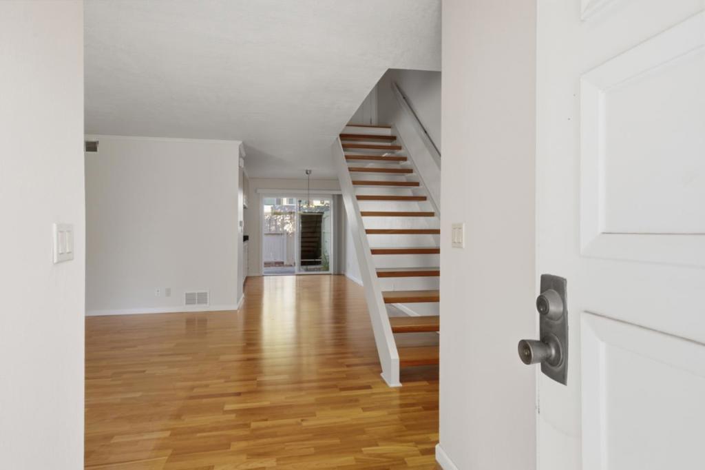 1229 Picasso Drive Property Photo 4