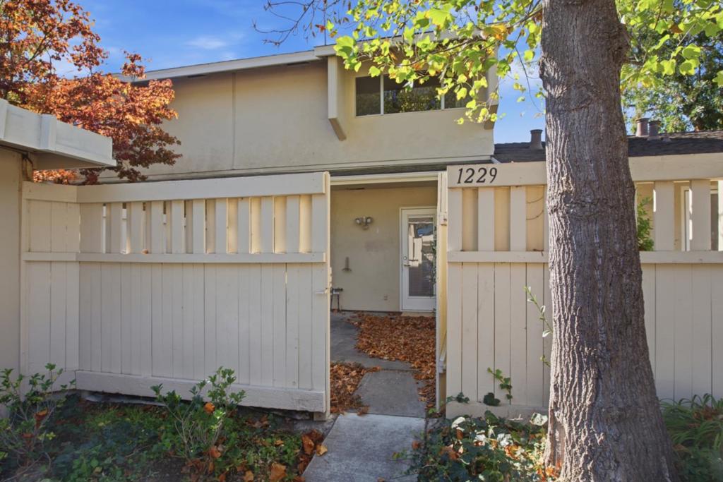 1229 Picasso Drive Property Photo 28