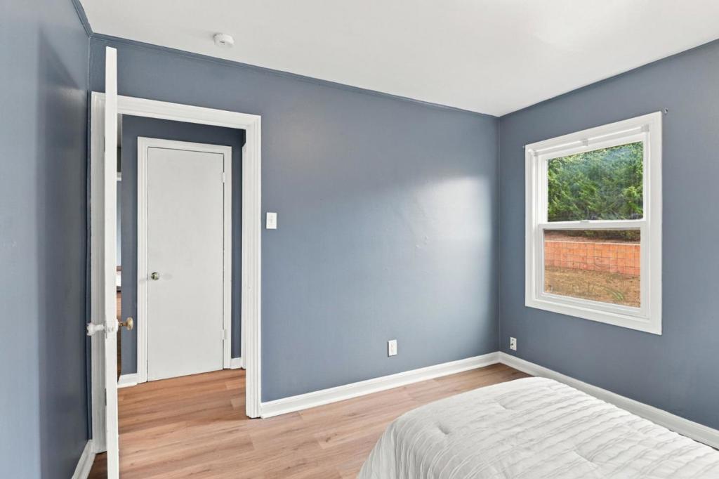 527 Fremont Avenue Property Photo 29