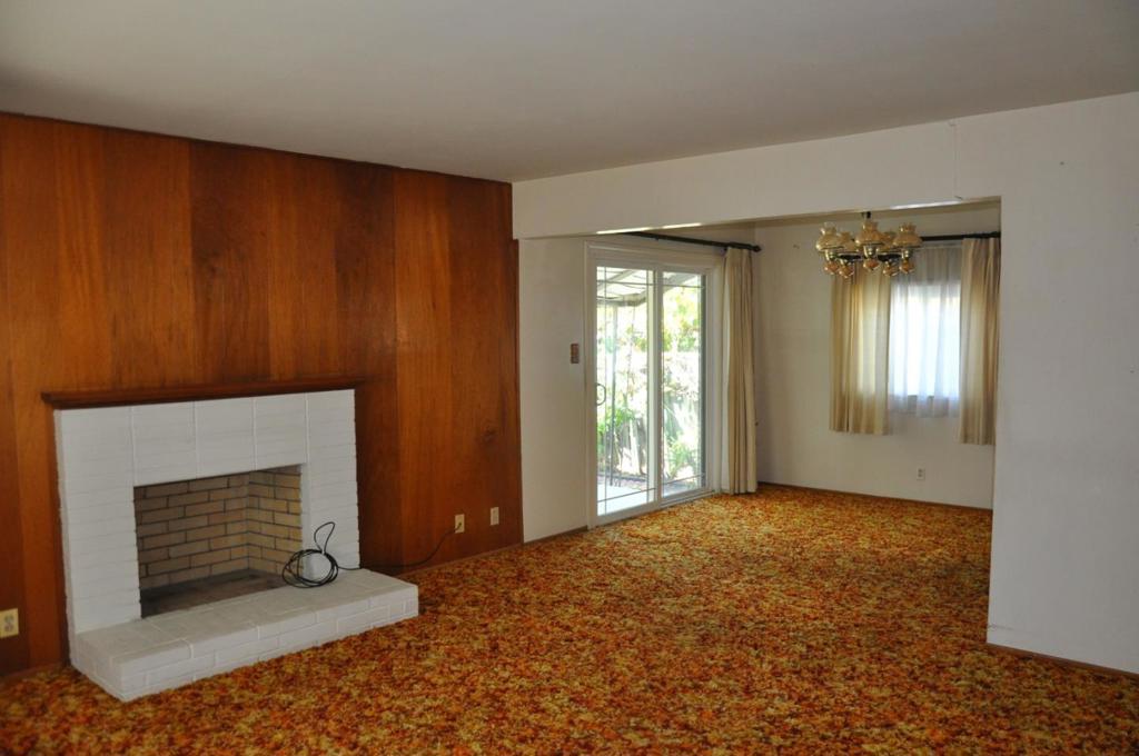 1627 Berrywood Drive Property Photo 3