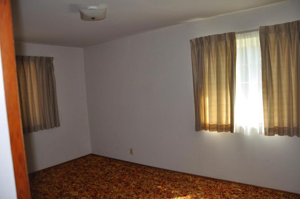 1627 Berrywood Drive Property Photo 7