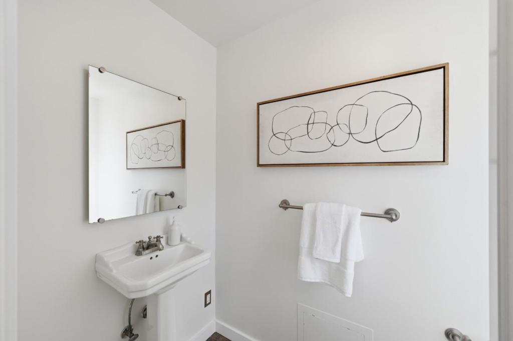 1312 Edgehill Drive Property Photo 18