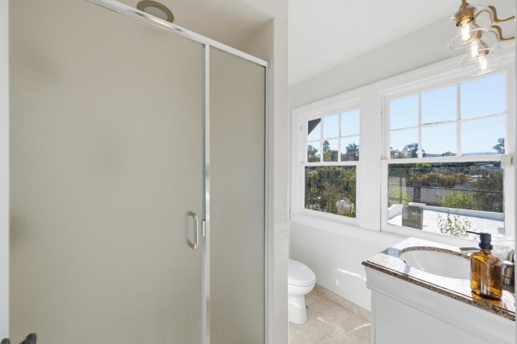 1312 Edgehill Drive Property Photo 29