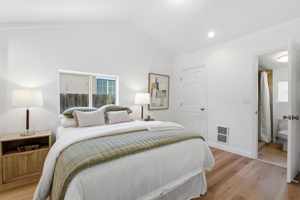 3543 Park Boulevard Property Photo 7