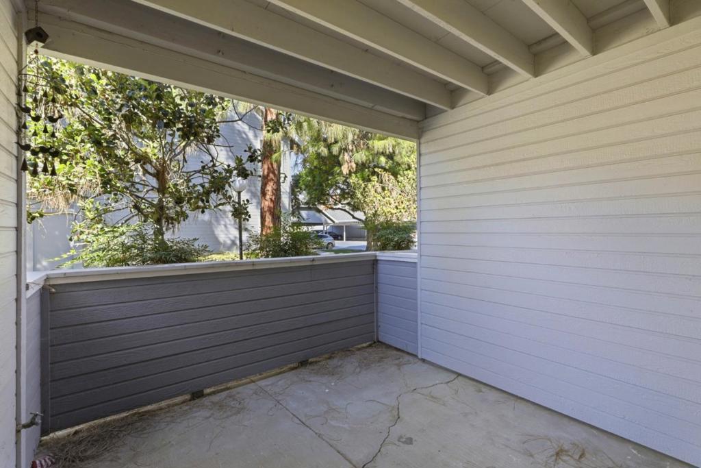 ML82063969 Property Photo 32