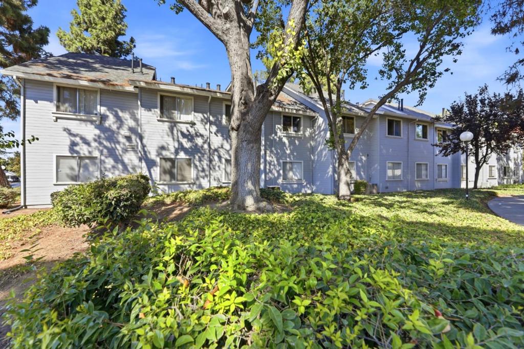 ML82063969 Property Photo 37