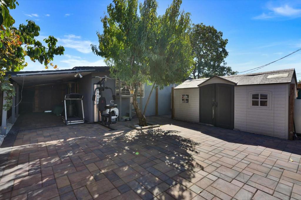 1843 Ocala Avenue Property Photo 25