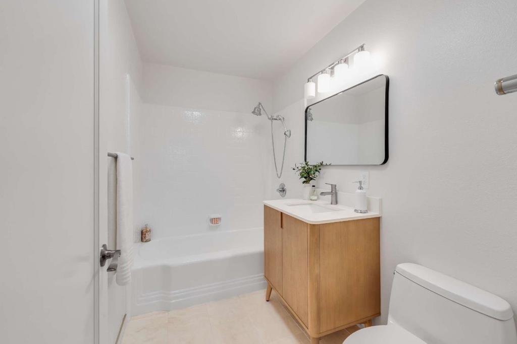 966 Marilyn Drive Property Photo 11