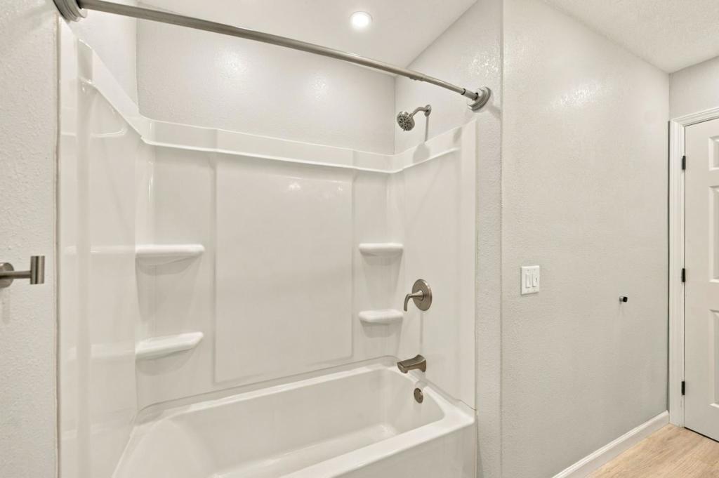 5413 Sugar Creek Lane Property Photo 19