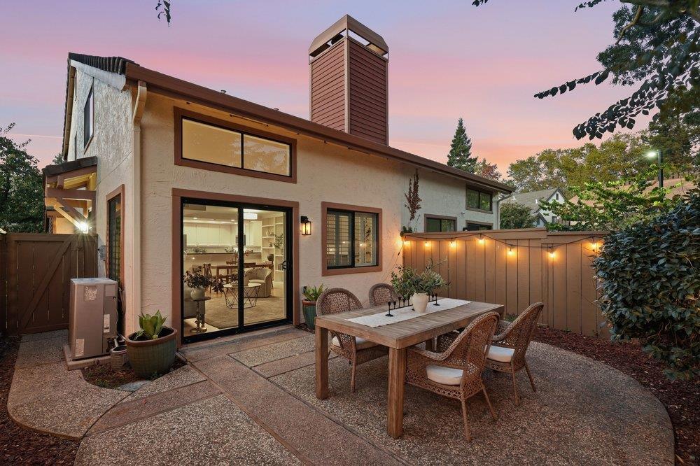 2074 Wente Way Property Photo 3