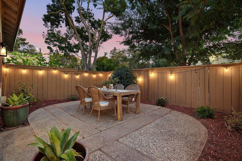 2074 Wente Way Property Photo 35