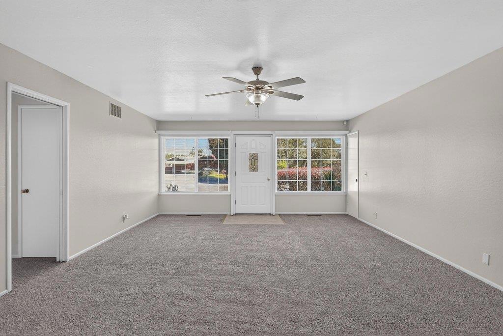 24 Verde Way Property Photo 4