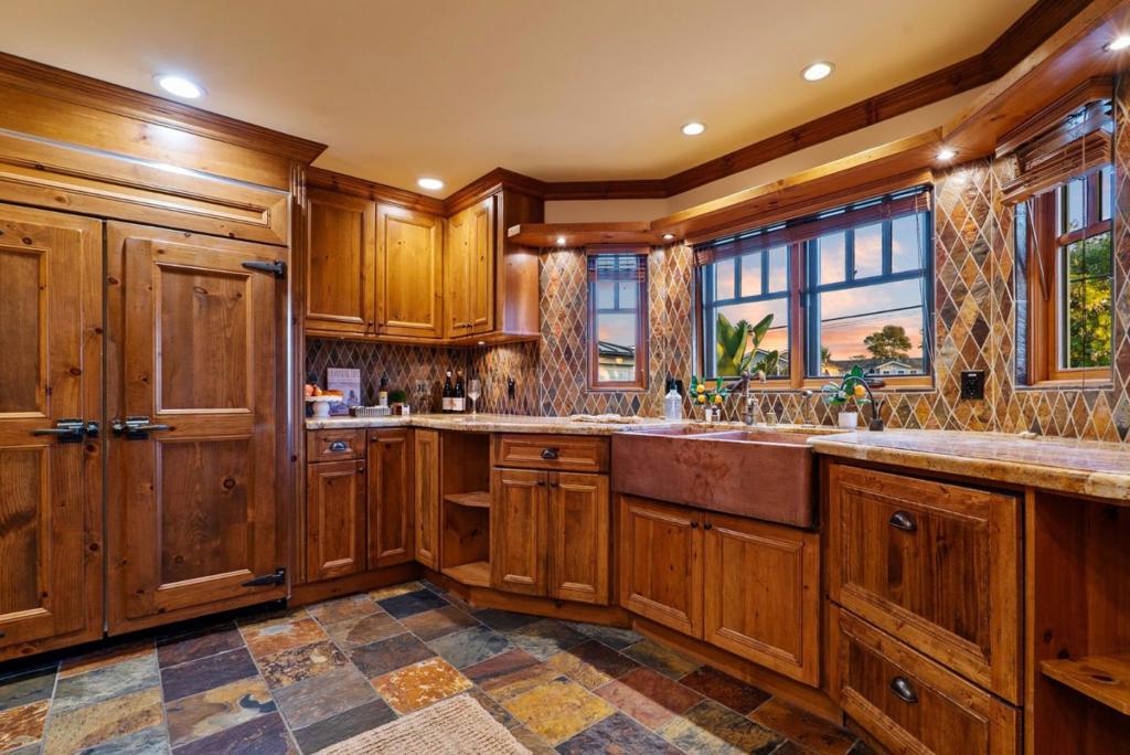 508 Escalona Drive Property Photo 24