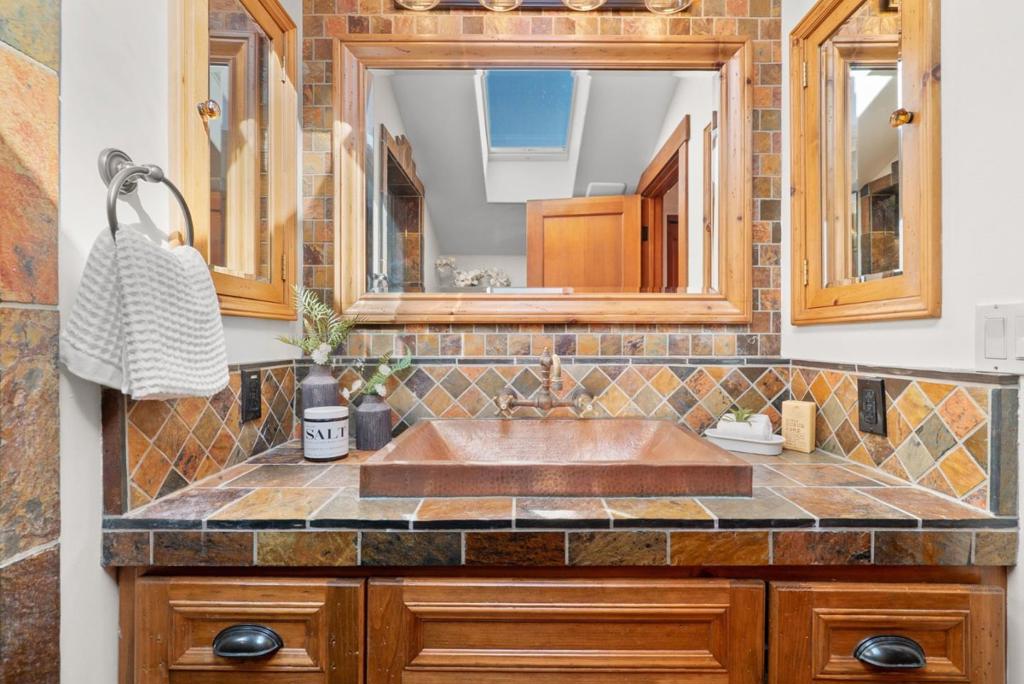508 Escalona Drive Property Photo 46