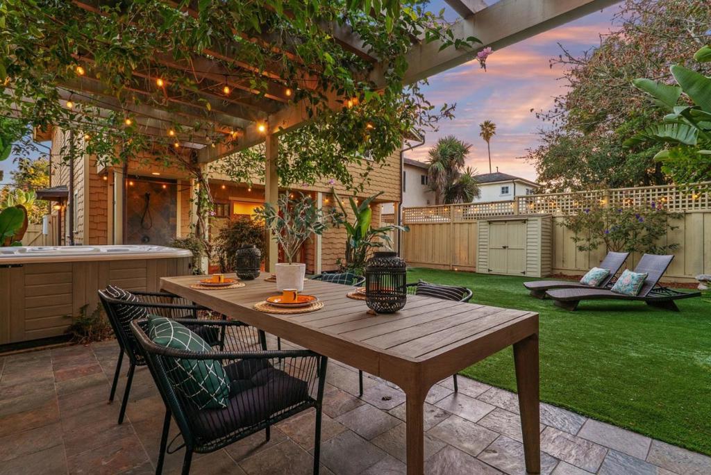 508 Escalona Drive Property Photo 64