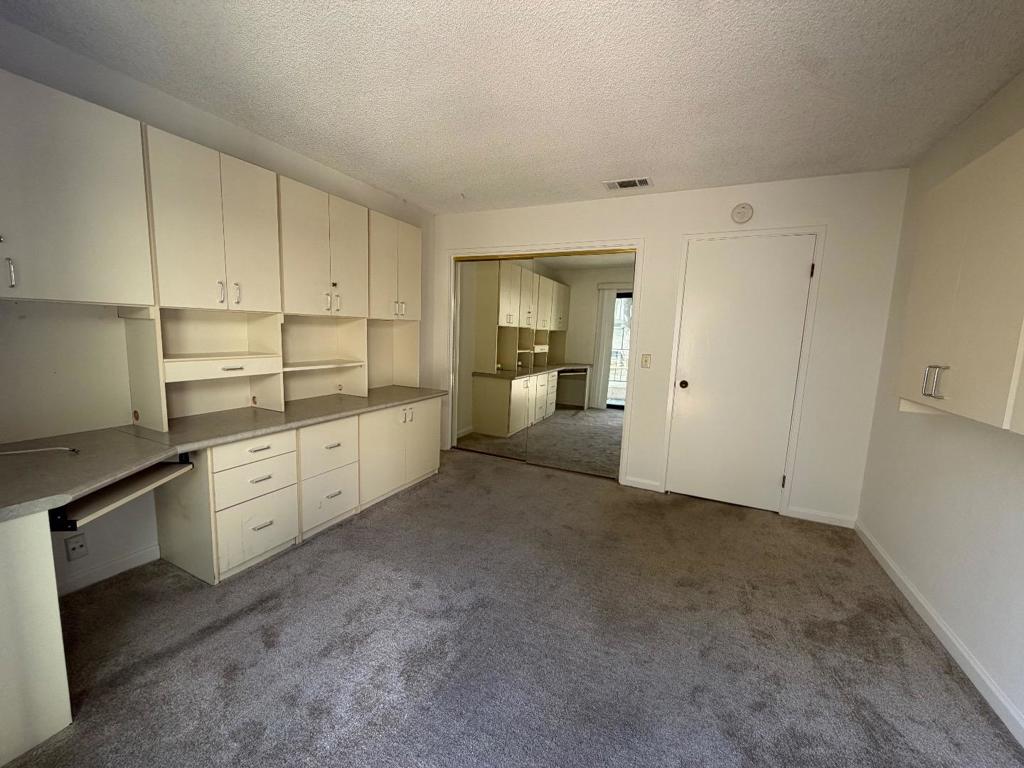 6174 Montgomery Place Property Photo 8