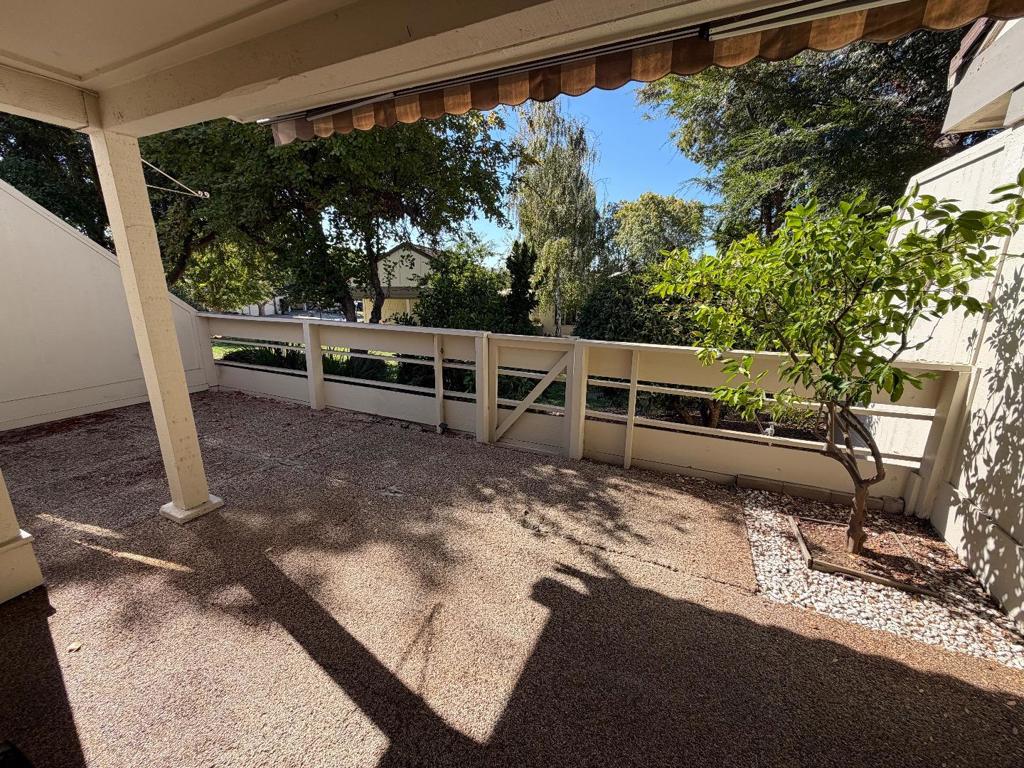 6174 Montgomery Place Property Photo 25