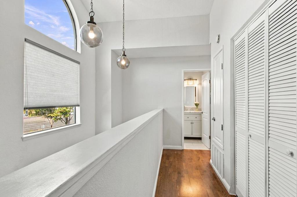 1596 Camden Village Circle Property Photo 11