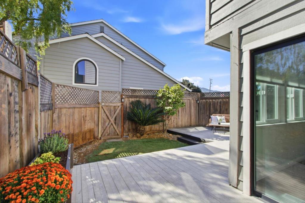 1596 Camden Village Circle Property Photo 26
