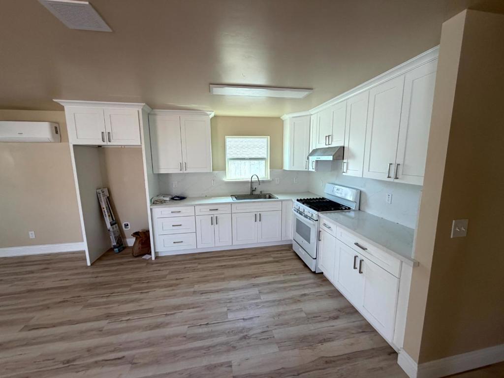 ML82064016 Property Photo 2