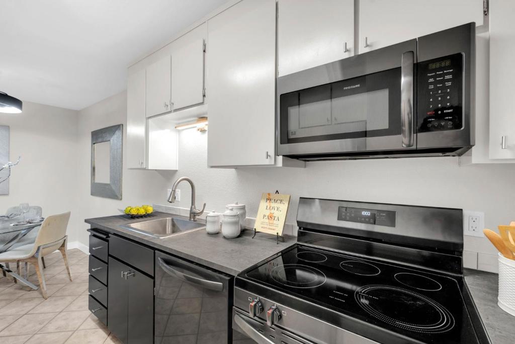 309 Tradewinds Drive 5 Property Photo 15