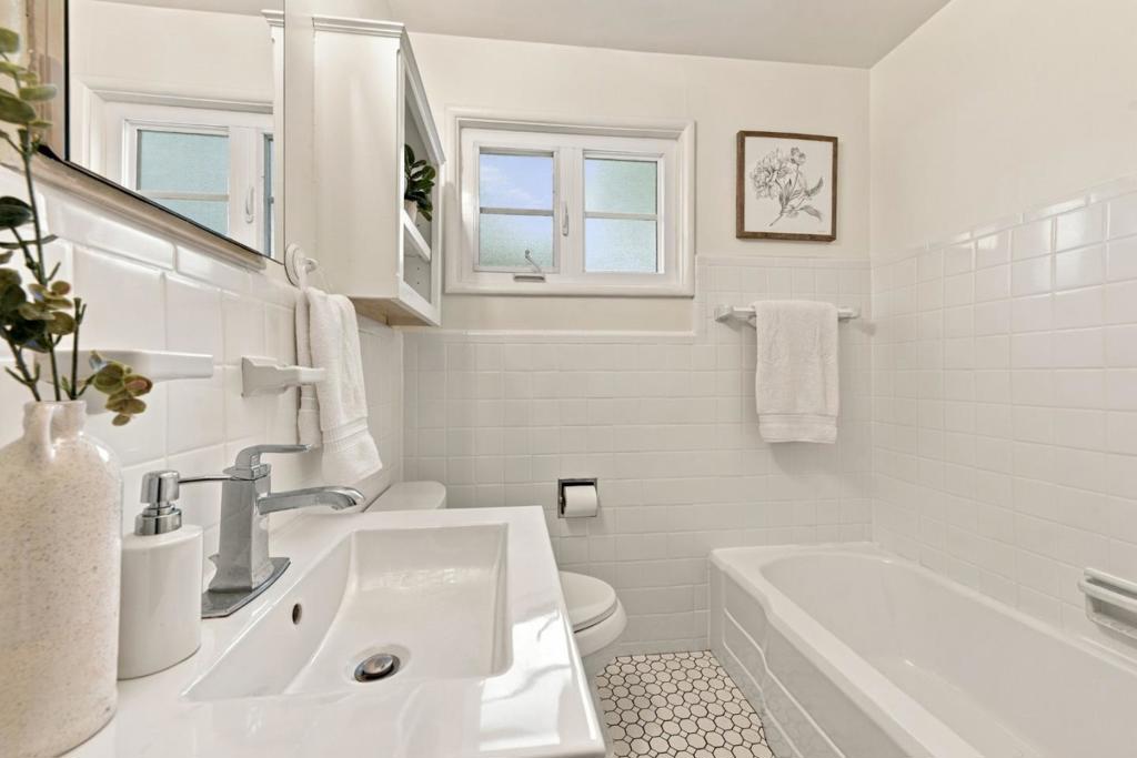 450452 State Street Property Photo 20