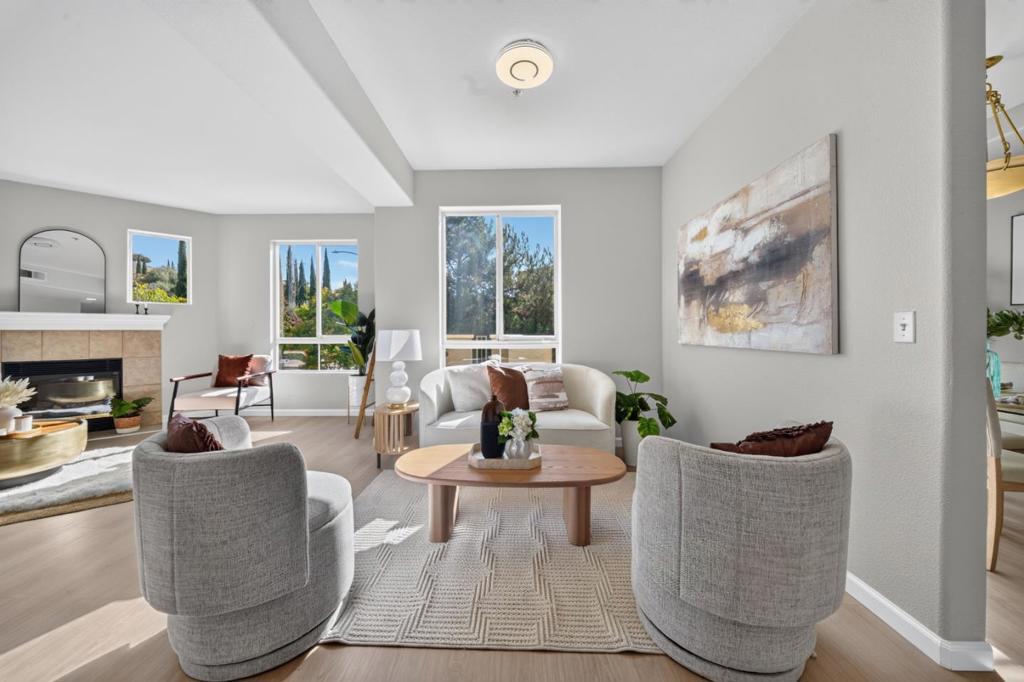 462 Marble Arch Avenue Property Photo 2