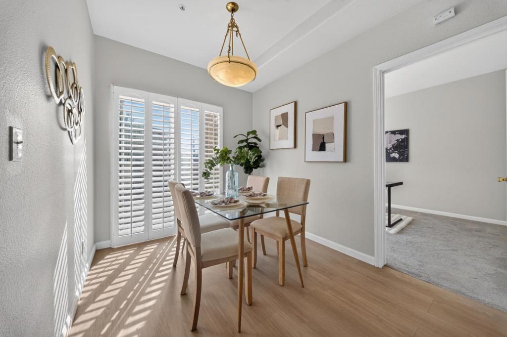 462 Marble Arch Avenue Property Photo 12