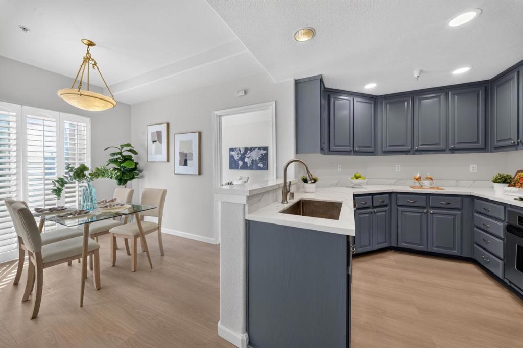462 Marble Arch Avenue Property Photo 16