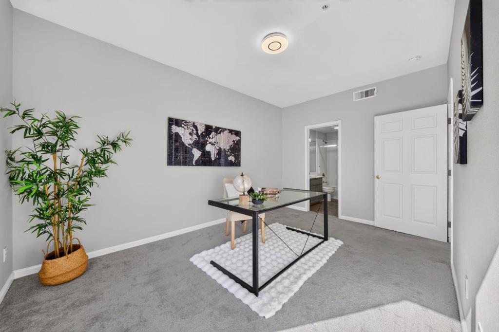 462 Marble Arch Avenue Property Photo 22